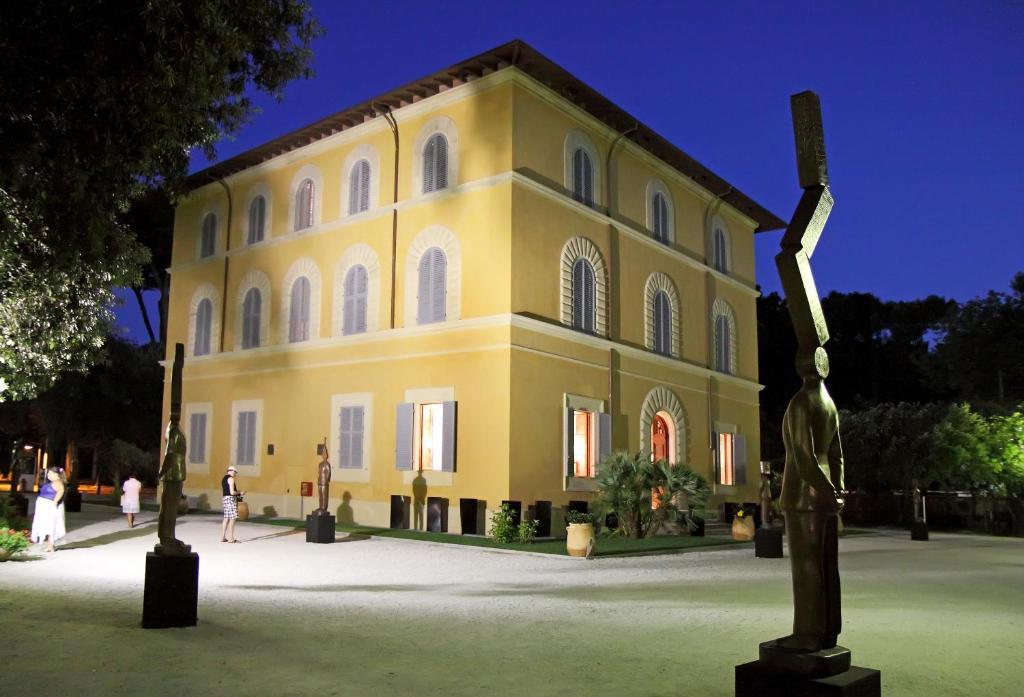 Hotel Verdesolemare Marina di Pietrasanta Exterior photo